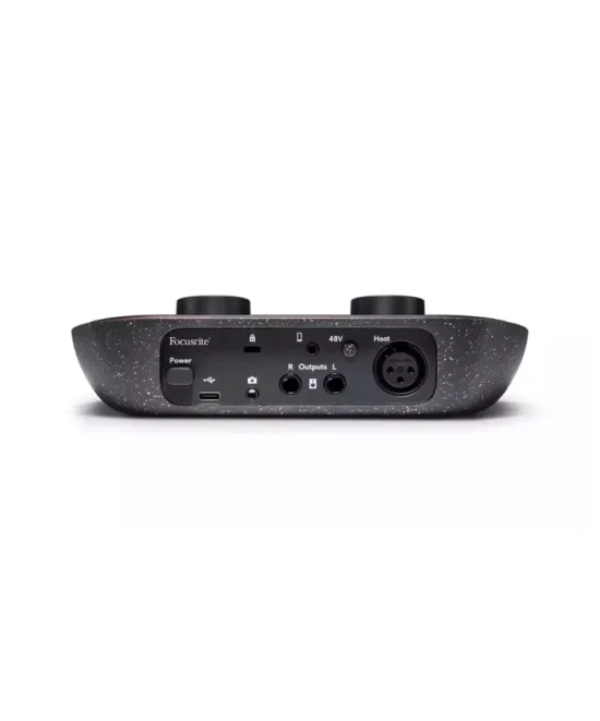 Focusrite Vocaster One Studio комплект за подкаст и запис