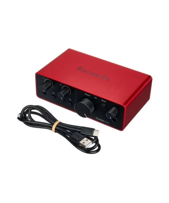 Focusrite Scarlett Solo Studio 4th Gen комплект за домашно студио